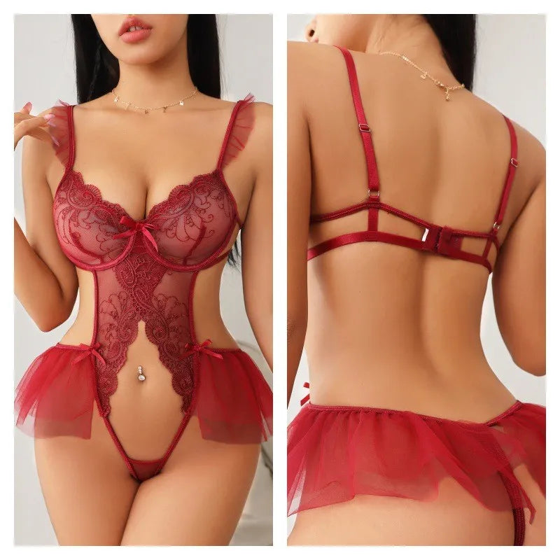 HALLOW CROTCHLESS LINGERIE SET