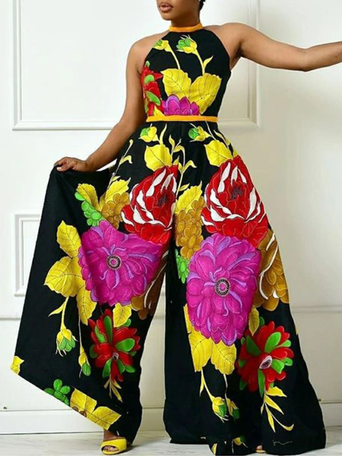 SLEEVELESS FLORAL JUMPSUIT