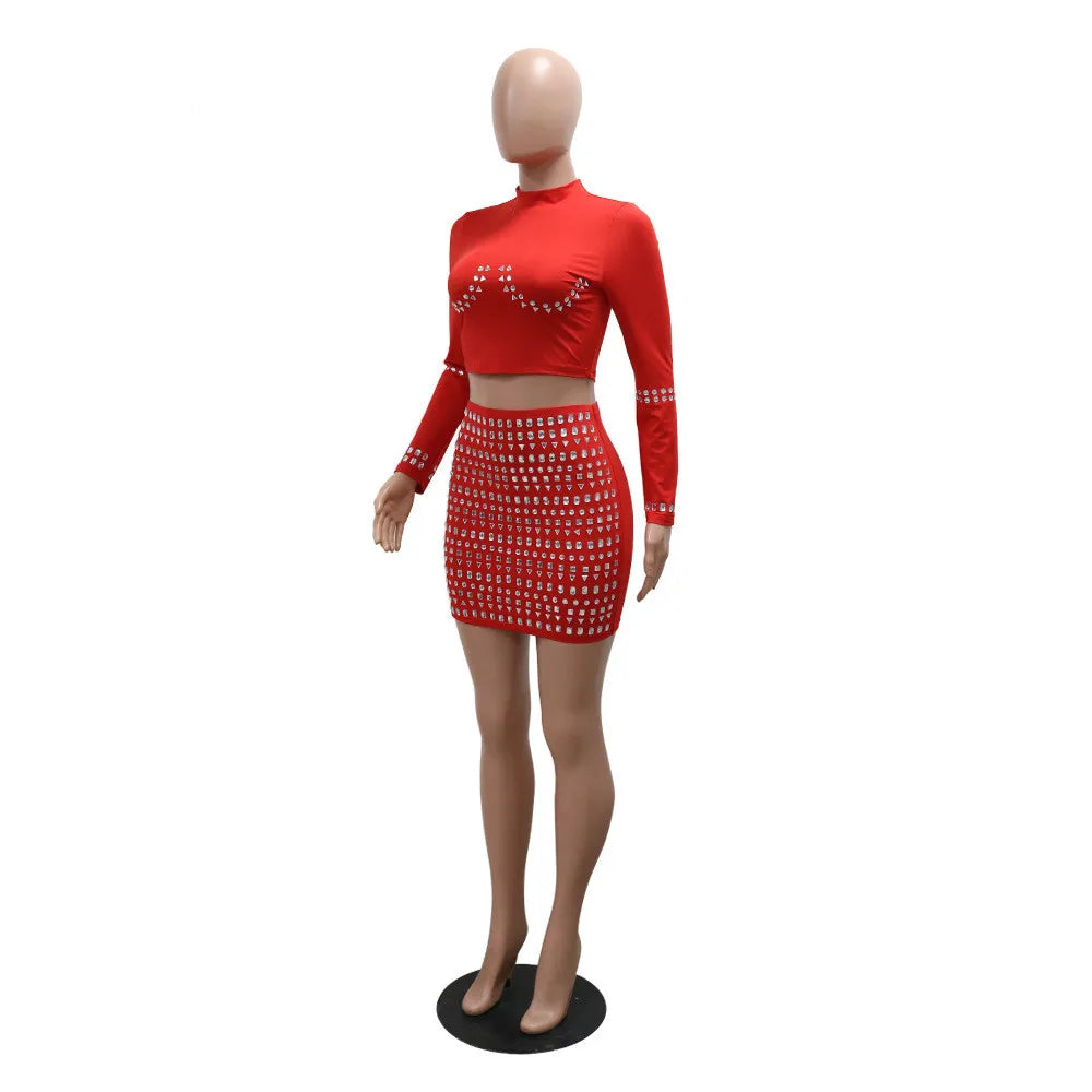 Long sleeved crop top with diamond skirt